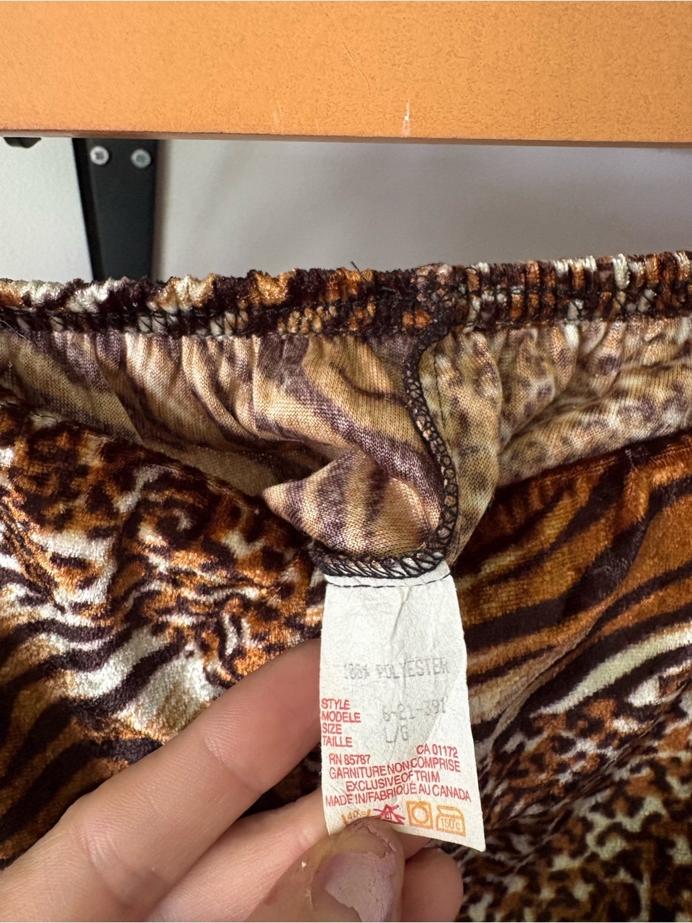 Animal Print 2 piece vintage set - Picture 4 of 4